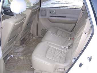 1999 Nissan Presage Images
