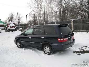 1999 Nissan Presage Photos