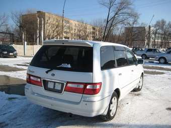 1999 Nissan Presage Photos