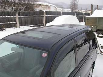 1999 Nissan Presage Pictures