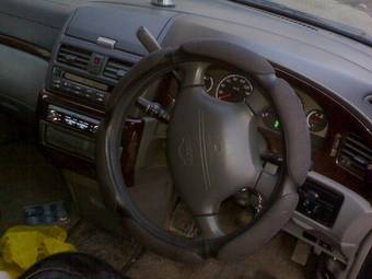 1999 Nissan Presage Pictures