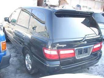1999 Nissan Presage Photos