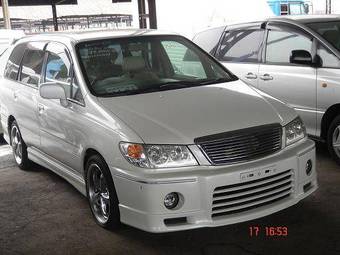1999 Nissan Presage Photos