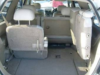 1999 Nissan Presage Pictures