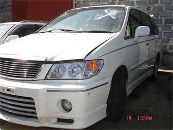 1999 Nissan Presage Pictures