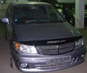 1999 Nissan Presage Pictures