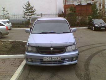 1999 Nissan Presage Photos