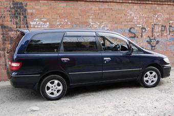 1999 Nissan Presage Pictures