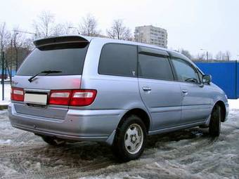 1999 Nissan Presage Photos