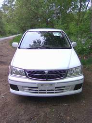1999 Nissan Presage Pics