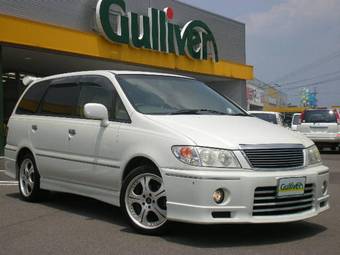 1999 Nissan Presage Photos