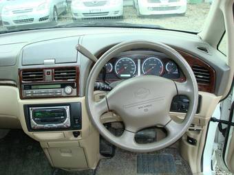 1999 Nissan Presage Images