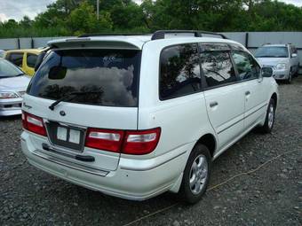 1999 Nissan Presage Photos