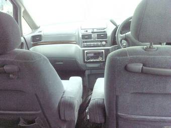 1999 Nissan Presage Pictures