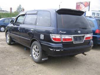 1999 Nissan Presage Pictures