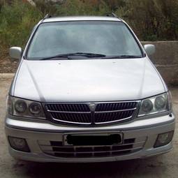 1999 Nissan Presage Photos