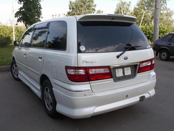2000 Nissan Presage