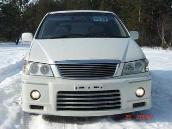 2000 Nissan Presage