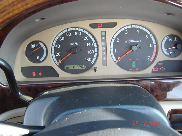2000 Nissan Presage
