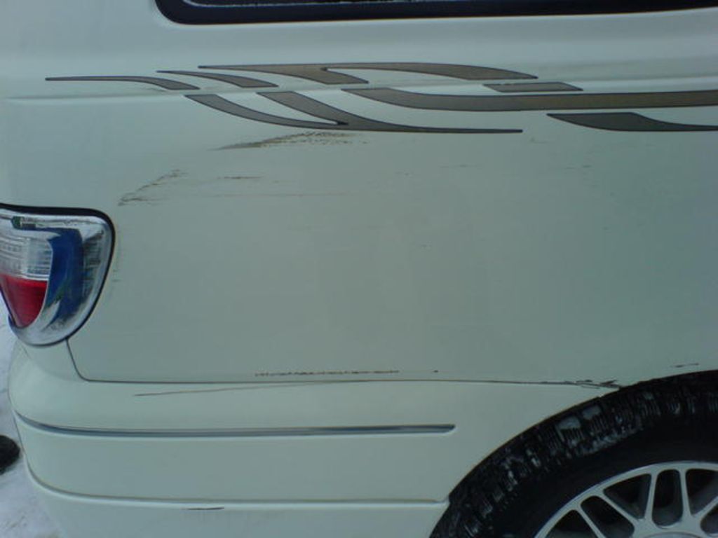 2000 Nissan Presage