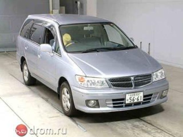 2000 Nissan Presage