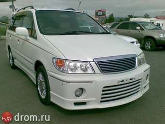 2000 Nissan Presage