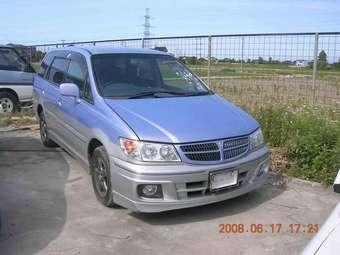 2000 Nissan Presage