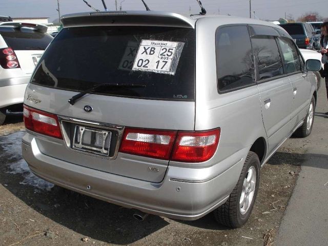 2000 Nissan Presage