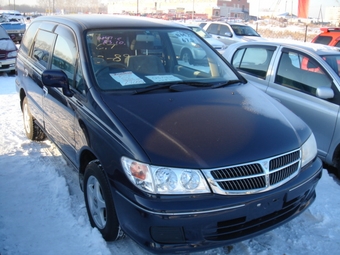 2000 Nissan Presage