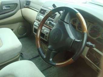 2000 Nissan Presage Photos
