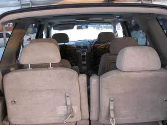 2000 Nissan Presage Photos