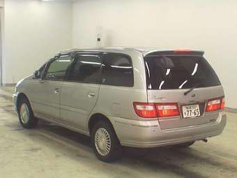 2000 Nissan Presage Photos