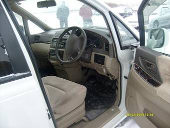 2000 Nissan Presage Pictures