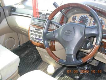 2000 Nissan Presage Photos