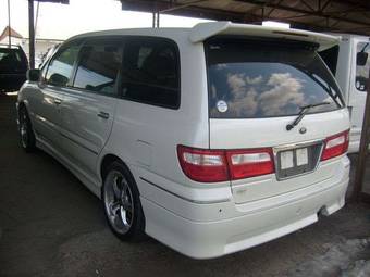 2000 Nissan Presage Photos