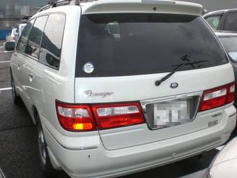 2000 Nissan Presage Pictures