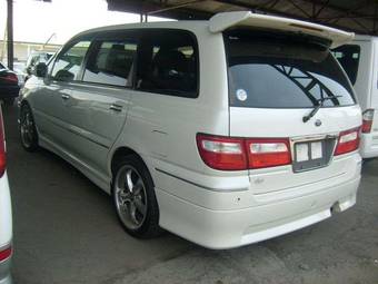 2000 Nissan Presage Pics