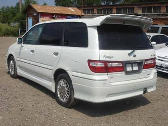 2000 Nissan Presage Photos