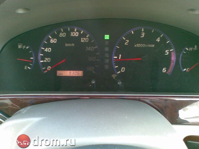 2001 Nissan Presage