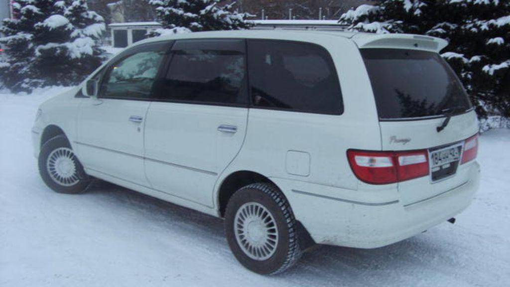 2001 Nissan Presage