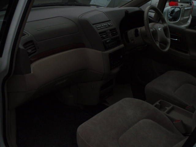 2001 Nissan Presage