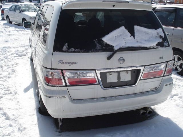 2001 Nissan Presage