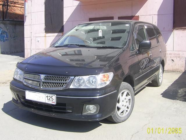 2001 Nissan Presage