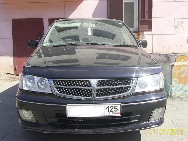 2001 Nissan Presage
