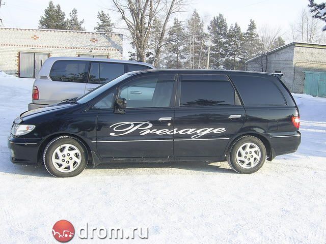 2001 Nissan Presage