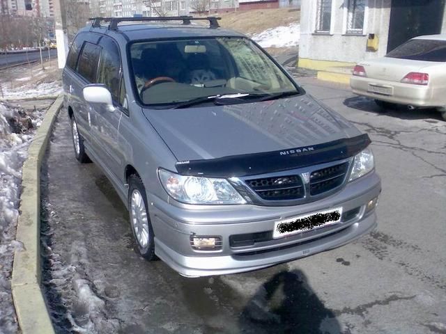 2001 Nissan Presage