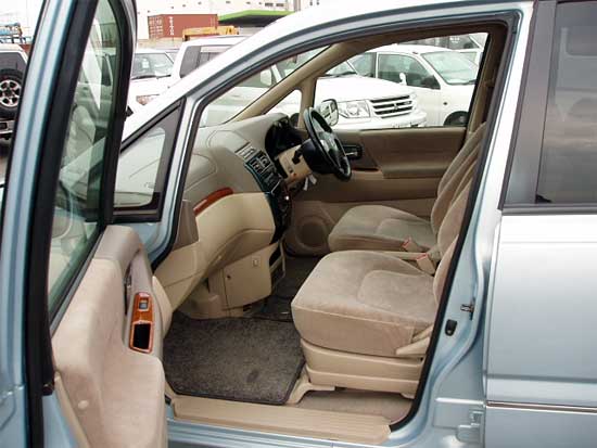 2001 Nissan Presage For Sale