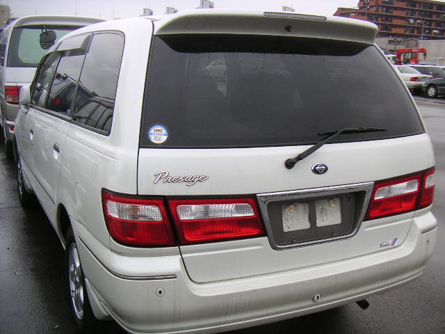 2001 Nissan Presage Wallpapers