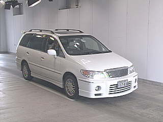 2001 Nissan Presage Pictures