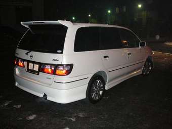 2001 Nissan Presage Pictures